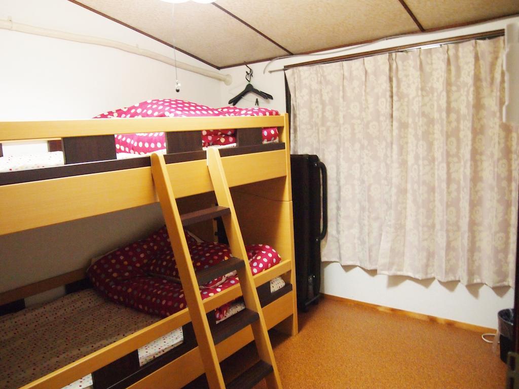 Guesthouse Usagi-Momiji - Kyoto — Photos 2
